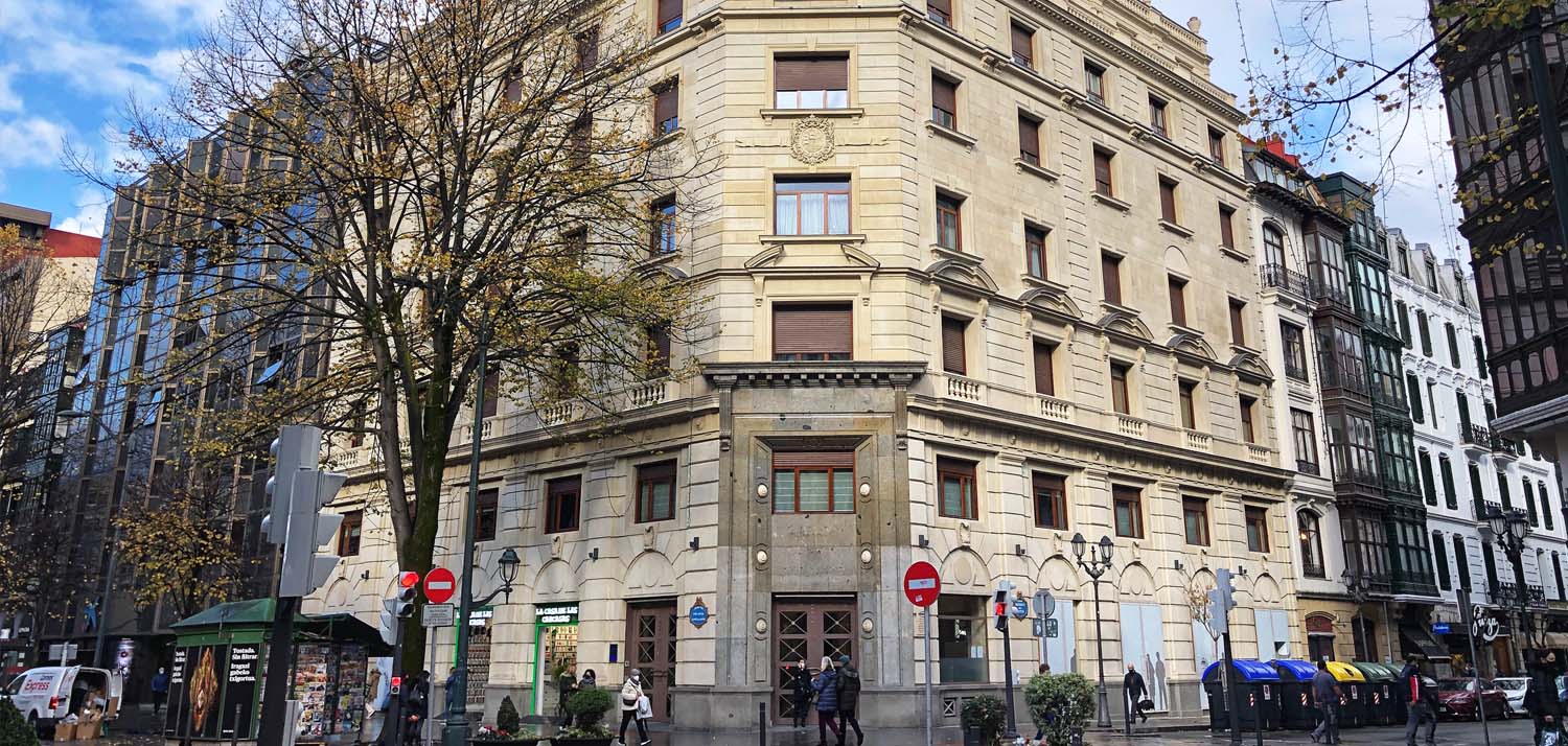 Rehabilitacion de fachada en Gran via 36 de Bilbao